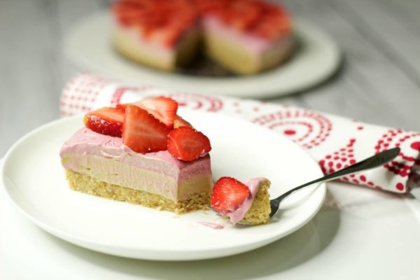 Strawberry cheese cake